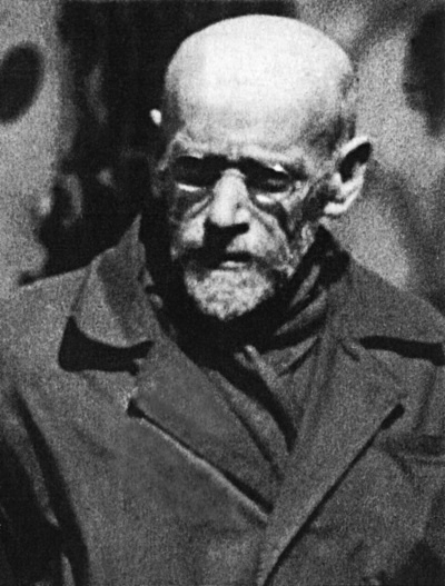 Иллюстрация к книге — Воспитательные моменты. Как любить ребенка. Оставьте меня детям (Педагогические записи) [i_008.jpg]