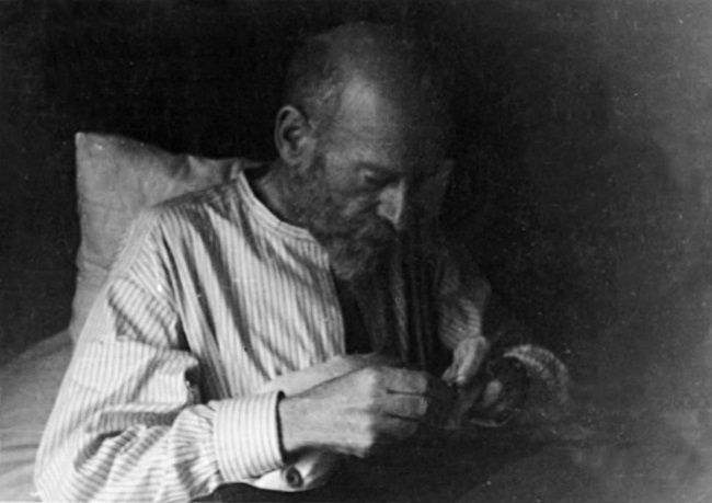 Иллюстрация к книге — Воспитательные моменты. Как любить ребенка. Оставьте меня детям (Педагогические записи) [i_027.jpg]