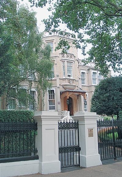 Иллюстрация к книге — Русский Лондон [_34.jpg]