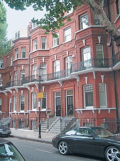 Иллюстрация к книге — Русский Лондон [_93.jpg]