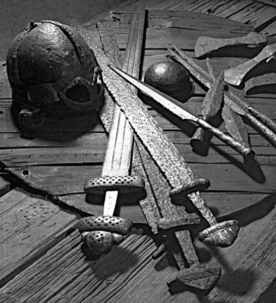 Иллюстрация к книге — Рыцари. Полная иллюстрированная энциклопедия [i_014.jpg]