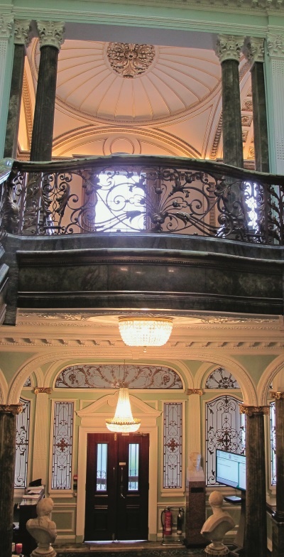 Иллюстрация к книге — Белгравия [i_024.jpg]