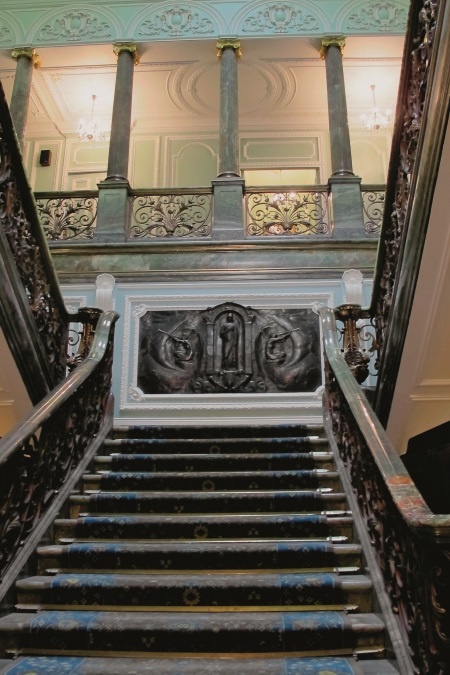 Иллюстрация к книге — Белгравия [i_025.jpg]