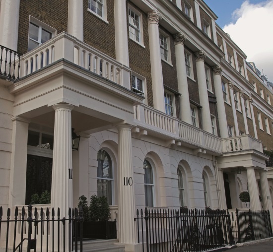 Иллюстрация к книге — Белгравия [i_026.jpg]