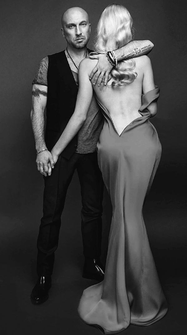 Иллюстрация к книге — Анна Самохина. Роковая женщина советского кино [i_078.jpg]