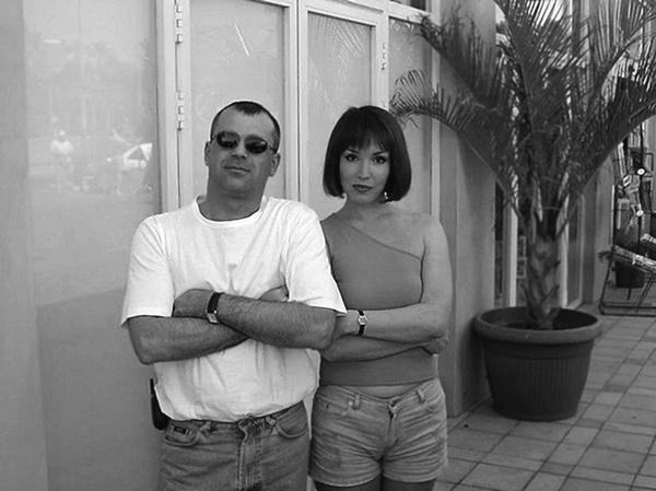 Иллюстрация к книге — Анна Самохина. Роковая женщина советского кино [i_098.jpg]