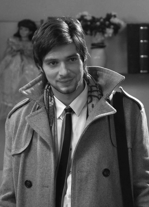 Иллюстрация к книге — Анна Самохина. Роковая женщина советского кино [i_113.jpg]