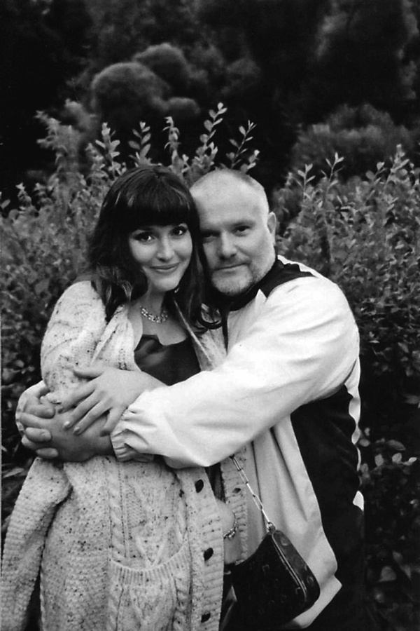 Иллюстрация к книге — Анна Самохина. Роковая женщина советского кино [i_122.jpg]