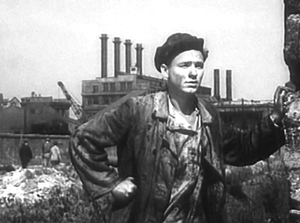 Иллюстрация к книге — Алла Ларионова и Николай Рыбников. Любовь на Заречной улице [i_014.jpg]