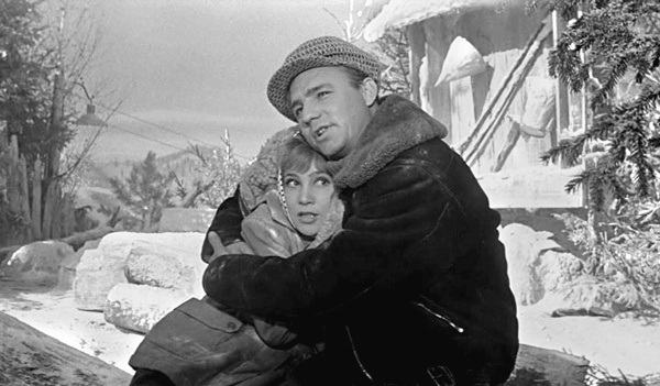 Иллюстрация к книге — Алла Ларионова и Николай Рыбников. Любовь на Заречной улице [i_024.jpg]