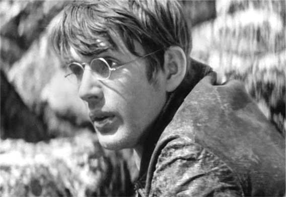 Иллюстрация к книге — Ирина Алферова. Любимая женщина красавца Абдулова [i_008.jpg]