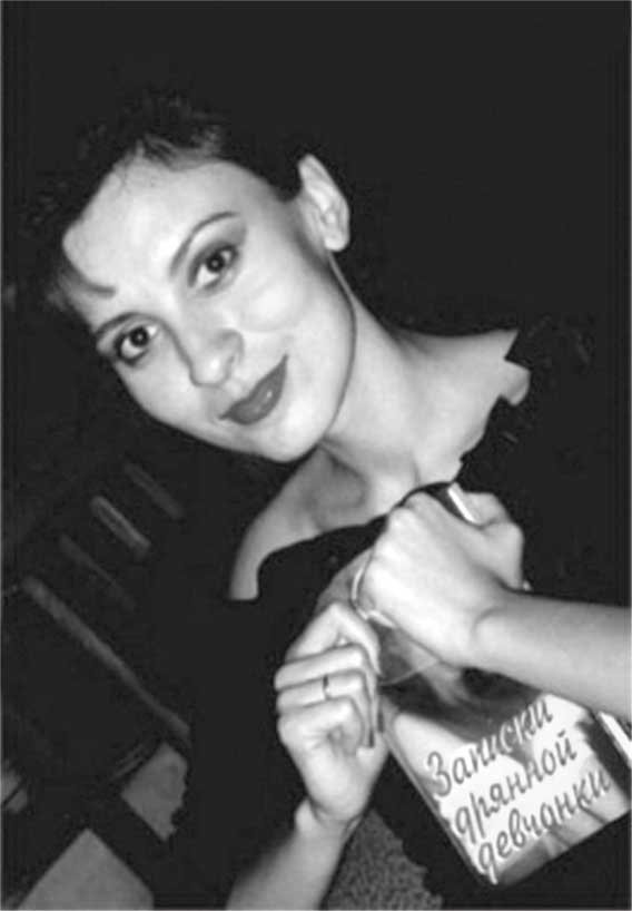 Иллюстрация к книге — Ирина Алферова. Любимая женщина красавца Абдулова [i_031.jpg]