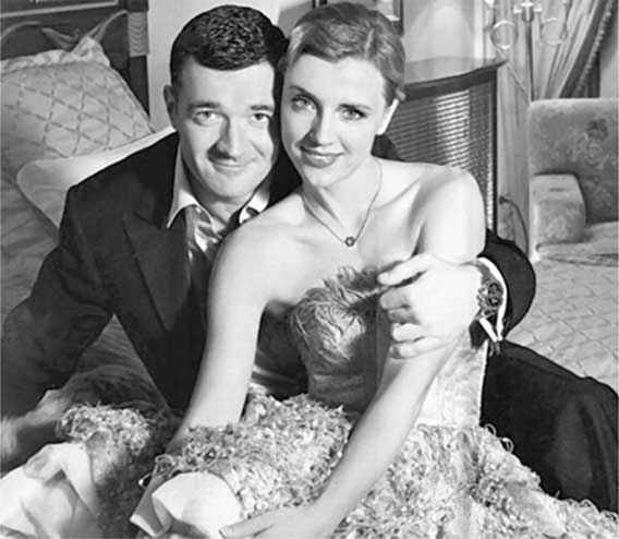 Иллюстрация к книге — Ирина Алферова. Любимая женщина красавца Абдулова [i_044.jpg]