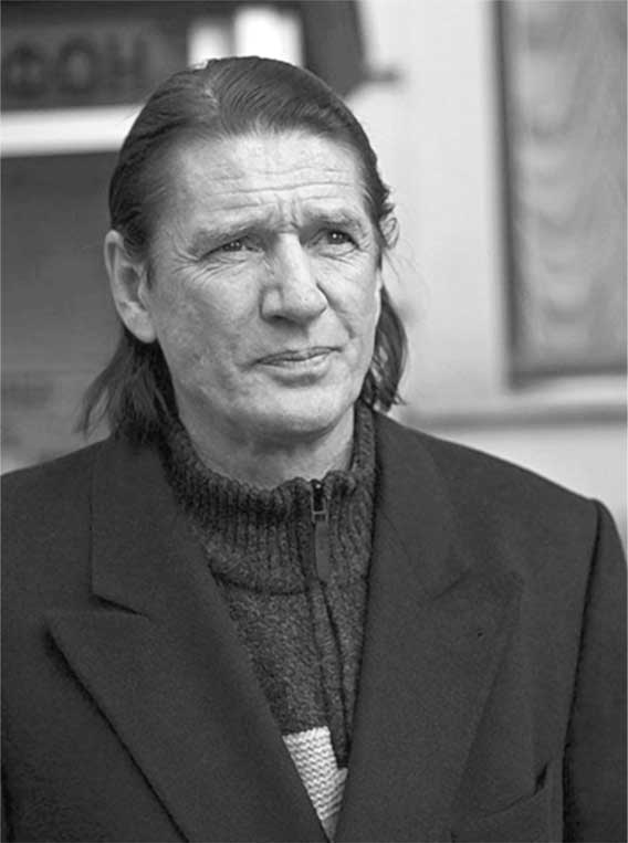 Иллюстрация к книге — Ирина Алферова. Любимая женщина красавца Абдулова [i_050.jpg]