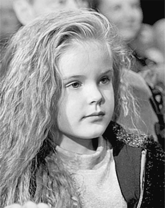 Иллюстрация к книге — Ирина Алферова. Любимая женщина красавца Абдулова [i_052.jpg]