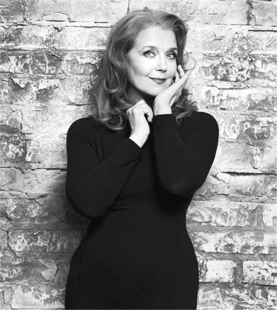 Иллюстрация к книге — Ирина Алферова. Любимая женщина красавца Абдулова [i_057.jpg]