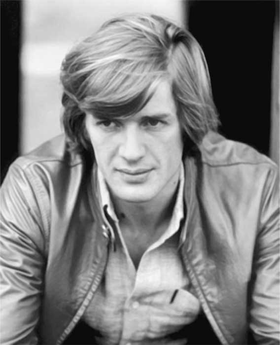 Иллюстрация к книге — Ирина Алферова. Любимая женщина красавца Абдулова [i_058.jpg]