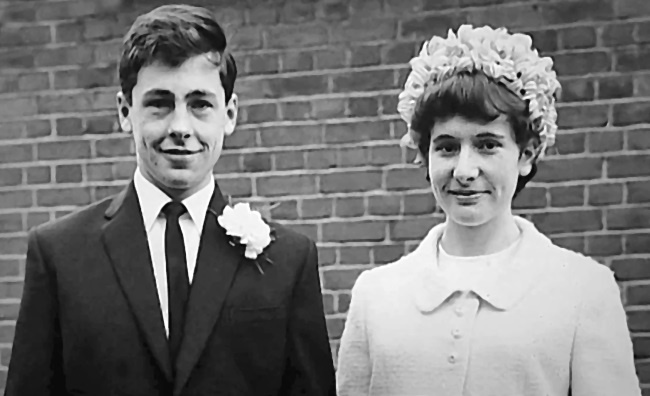 Иллюстрация к книге — Джоан Роулинг. Всё о Гарри Поттере, жизни и любви [i_001.jpg]