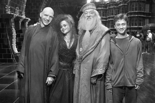 Иллюстрация к книге — Джоан Роулинг. Всё о Гарри Поттере, жизни и любви [i_053.jpg]