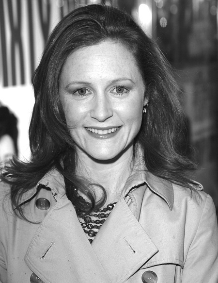 Иллюстрация к книге — Джоан Роулинг. Всё о Гарри Поттере, жизни и любви [i_074.jpg]