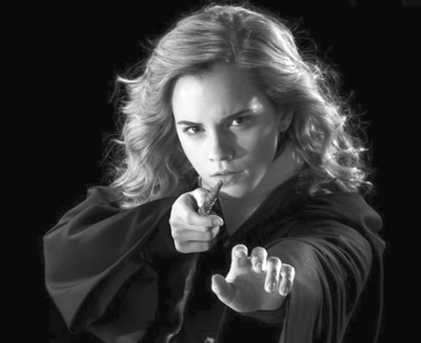 Иллюстрация к книге — Джоан Роулинг. Всё о Гарри Поттере, жизни и любви [i_085.jpg]