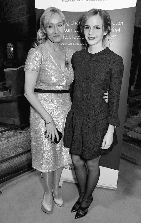 Иллюстрация к книге — Джоан Роулинг. Всё о Гарри Поттере, жизни и любви [i_094.jpg]