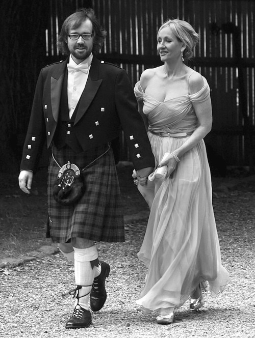 Иллюстрация к книге — Джоан Роулинг. Всё о Гарри Поттере, жизни и любви [i_099.jpg]