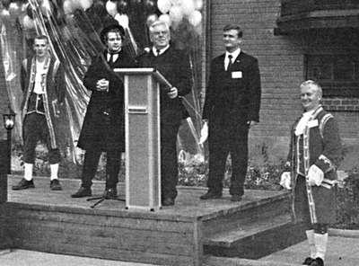 Иллюстрация к книге — Коломяги и Комендантский аэродром. Прошлое и настоящее [_151.jpg]