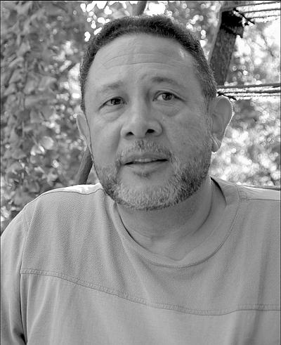 Иллюстрация к книге — Улица Сервантеса [autor.jpg]