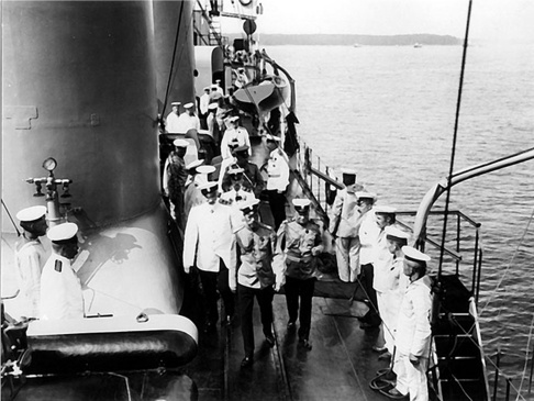 Иллюстрация к книге — Под Андреевским флагом. Русские офицеры на службе Отечеству [img_31.jpg]