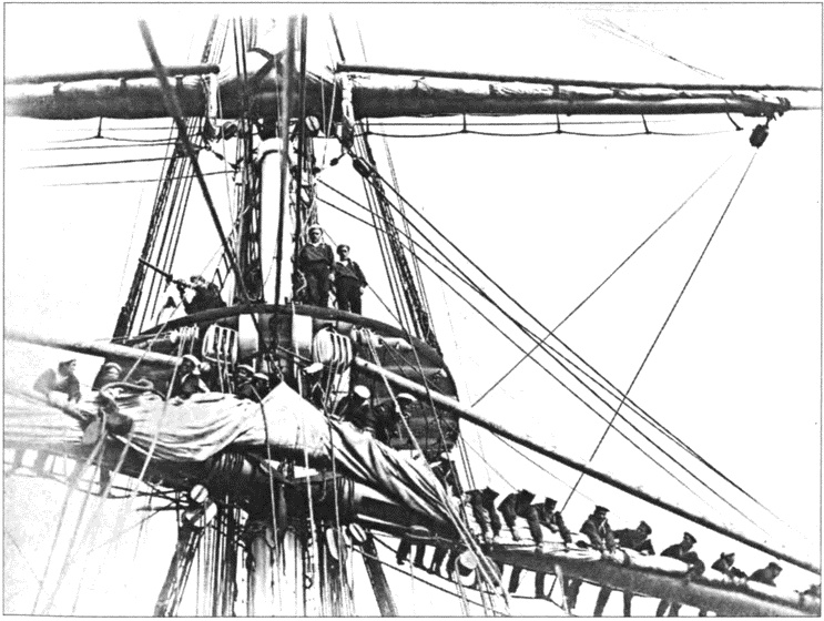 Иллюстрация к книге — На вахте и на гауптвахте. Русский матрос от Петра Великого до Николая Второго [i_003.jpg]