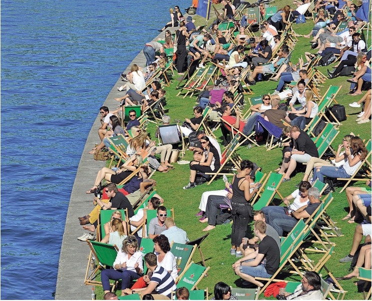 Иллюстрация к книге — Берлин. Веселая столица, или От рейхстага до кебаба [i_052.jpg]