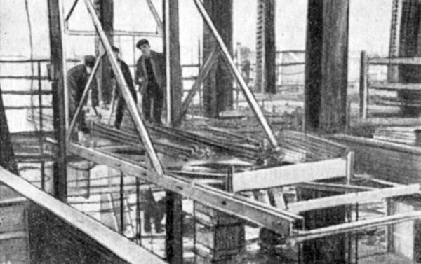 Иллюстрация к книге — Высотки сталинской Москвы. Наследие эпохи [i_103.jpg]