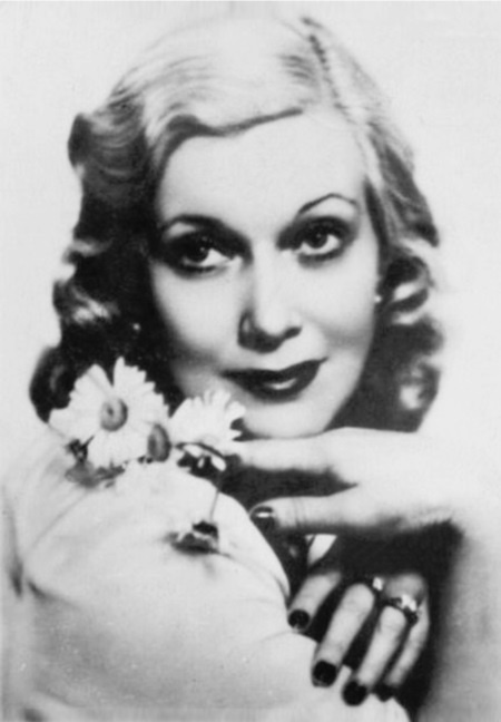 Иллюстрация к книге — Наша Любовь [i_006.jpg]