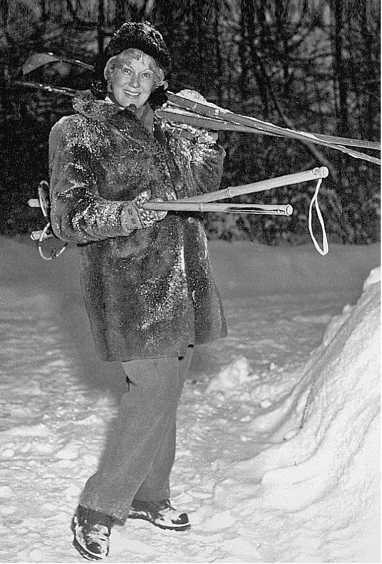 Иллюстрация к книге — Наша Любовь [i_011.jpg]