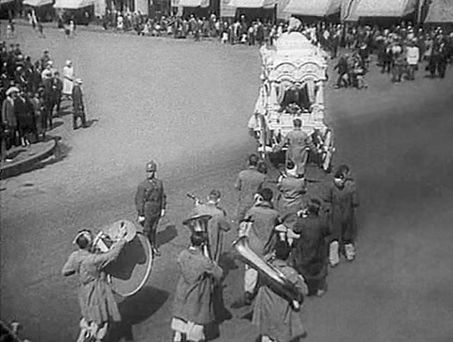 Иллюстрация к книге — Наша Любовь [i_055.jpg]