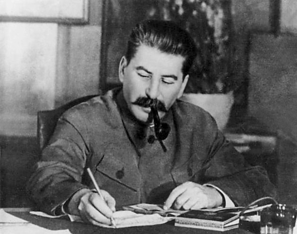 Иллюстрация к книге — Наша Любовь [i_128.jpg]