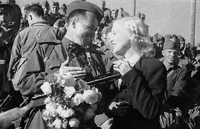 Иллюстрация к книге — Наша Любовь [i_173.jpg]