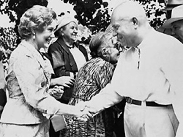 Иллюстрация к книге — Наша Любовь [i_177.jpg]