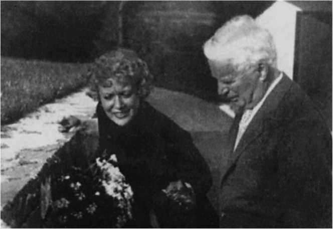 Иллюстрация к книге — Наша Любовь [i_192.jpg]