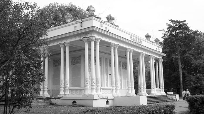 Иллюстрация к книге — Восьмое чудо света. ВСХВ-ВДНХ-ВВЦ [i_127.jpg]