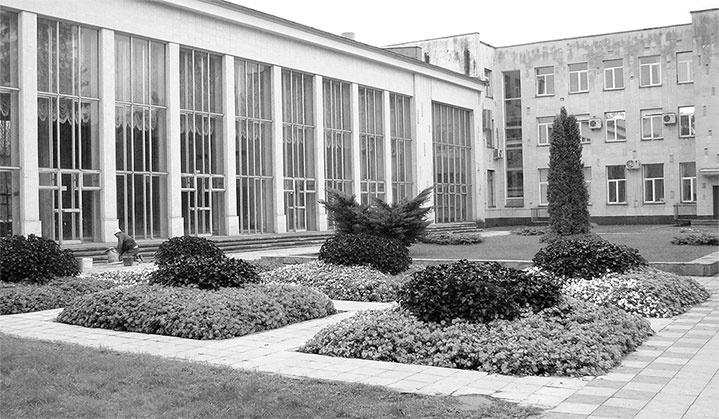 Иллюстрация к книге — Восьмое чудо света. ВСХВ-ВДНХ-ВВЦ [i_321.jpg]