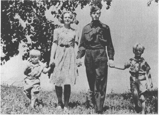 Иллюстрация к книге — Тур Хейердал. Биография. Книга 1. Человек и океан [i_058.jpg]