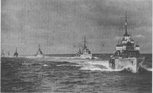 Иллюстрация к книге — Тур Хейердал. Биография. Книга 1. Человек и океан [i_072.jpg]