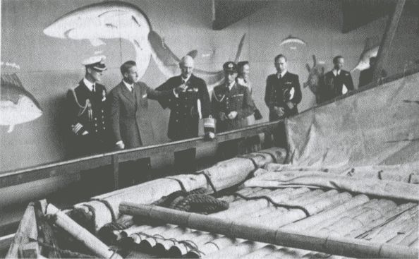 Иллюстрация к книге — Тур Хейердал. Биография. Книга 2. Человек и мир [i_027.jpg]