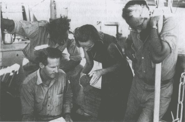 Иллюстрация к книге — Тур Хейердал. Биография. Книга 2. Человек и мир [i_041.jpg]