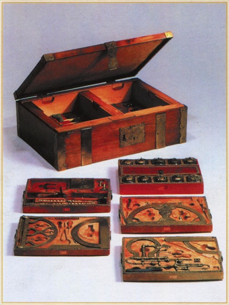 Иллюстрация к книге — Путешествие по всему миру на "Буссоли" и "Астролябии" [i_183.jpg]