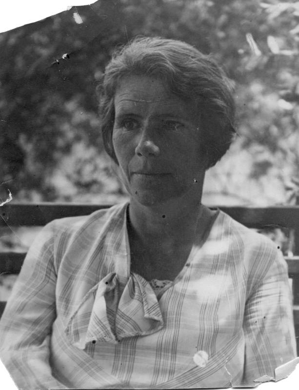 Иллюстрация к книге — Я буду летать! Первая русская женщина-летчица Зинаида Кокорина [i_052.jpg]