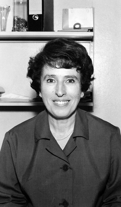 Иллюстрация к книге — Последний поезд в Москву [i_025.jpg]