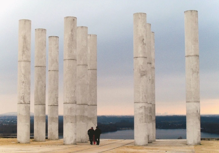 Иллюстрация к книге — Прекрасная Франция [i_024.jpg]